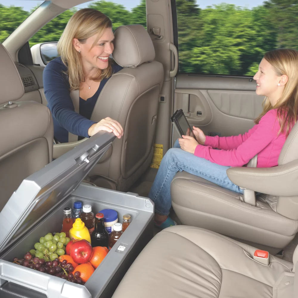 Coleman 40 Quart PowerChill™ Thermoelectric Cooler 5 Coleman 40 Quart PowerChill™ Thermoelectric Cooler - Image 3